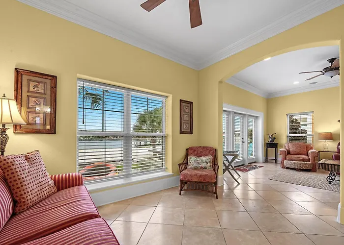 Red Retreat Holiday home Pensacola